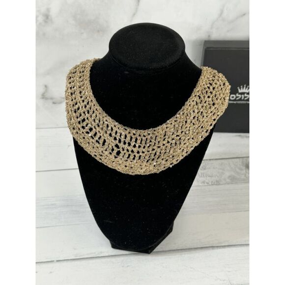Crocheted chainmail bib necklace, Cleopatra Gold Mesh Collar Necklace - Picture 6 of 12